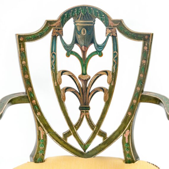 AF19010- back detail